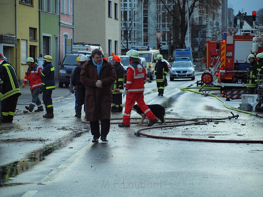 Hausexplosion Bruehl bei Koeln Pingsdorferstr P593.JPG